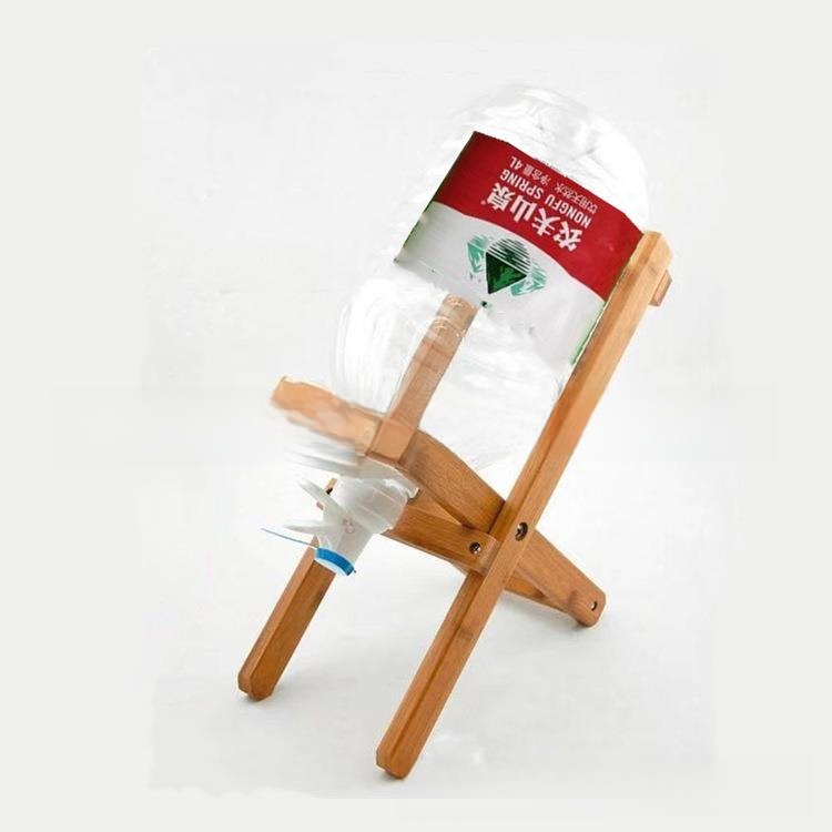 屋外キャンプ用竹製水筒スタンド 逆さ置き飲料水浄化器 ポータ - Camping Cooking And Drinking のレビューと価格