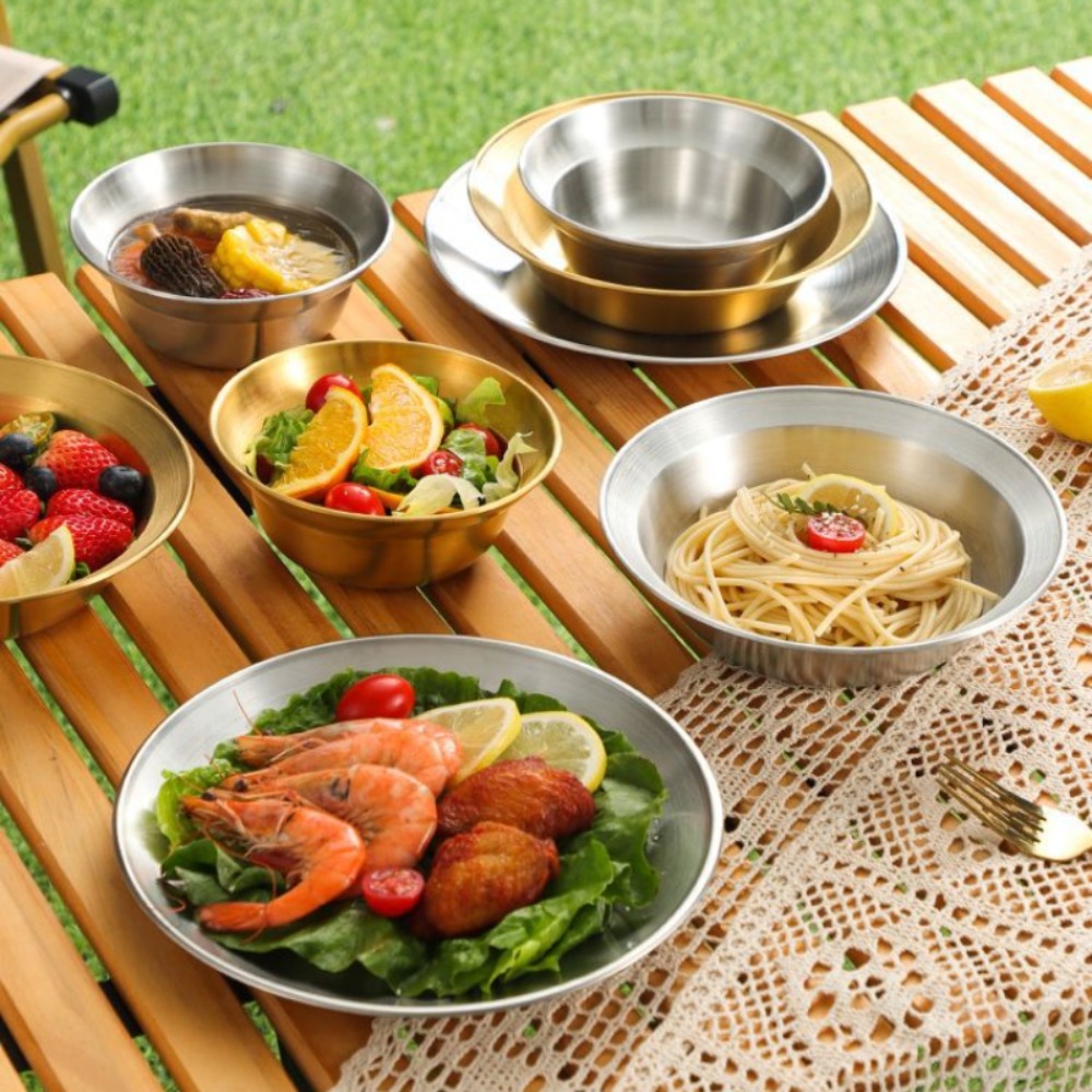 ステンレス製カトラリーセット、プレートとボウルのキャンプセッ - Camping Cooking Disc のレビューと価格